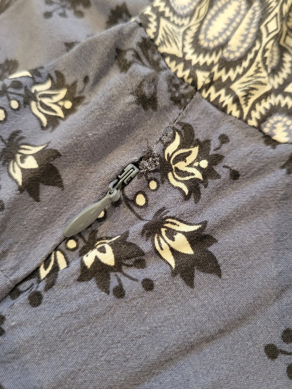 Boden Mollie Floral Blue and White Dress - Picture 6 of 6